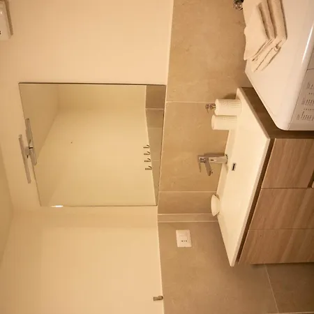 Casa Bellini Tatil Evi Cocciglia